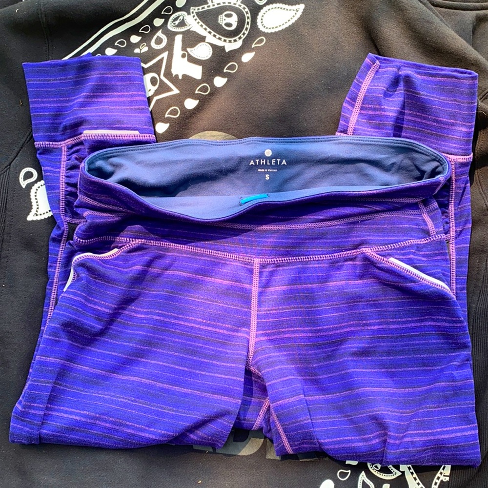 Athleta fitted capris
